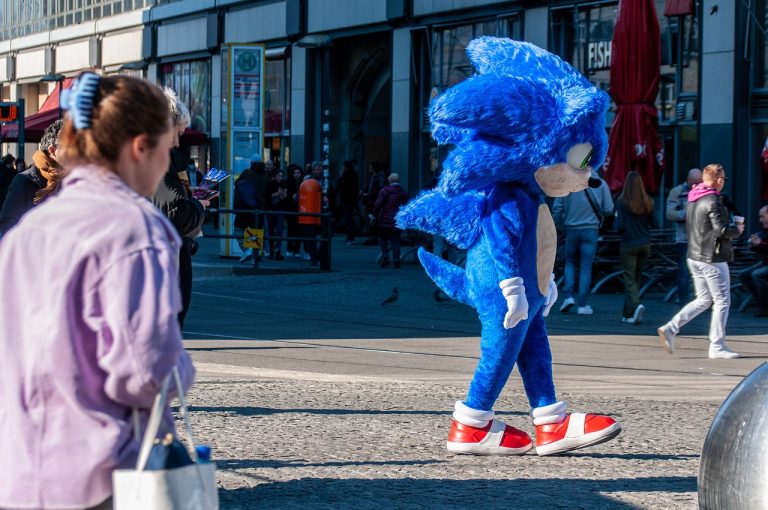 peluche sonic